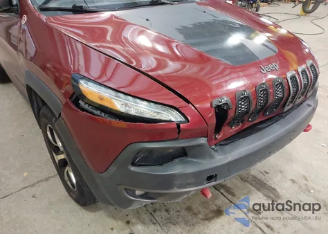 2017 Jeep Cherokee Trailhawk 4X4 from USA, damaged, VIN 1C4PJMBBXHW510060